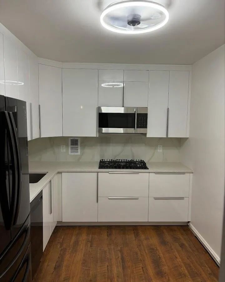 Renovated kitchen with quartz countertops in Hannibal